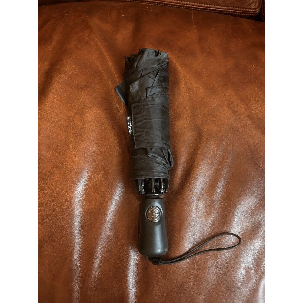 Totes Black Compact Automatic Travel Umbrella